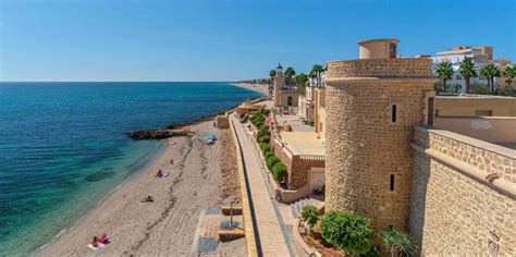 pueblos bonitos cerca de roquetas de mar